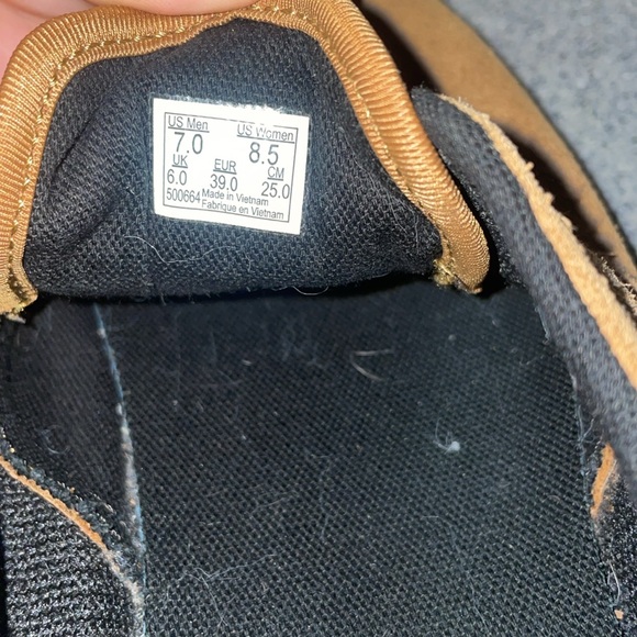 Vans - Picture 4 of 4